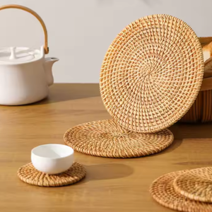 Posavasos de Mimbre Hechos a Mano Ecológicos, Posavasos Clásicos Resistentes al Calor Hechos en Vietnam, Regalo Navideño - Product Image 4