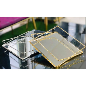 Bandejas de metal blanco y negro con asas Bandejas de almacenamiento de alimentos de mesa Bandejas decorativas de diseñador vintage de Indian Metal World - Product Image 3