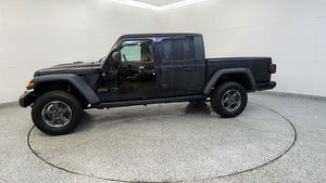 CAMIONETA GLADIATOR RUBICON 2020 HP 285 TRACCIÓN EN LAS CUATRO RUEDAS TRANSMISIÓN AUTOMÁTICA USADA EN EXCELENTES CONDICIONES - Product Image 4