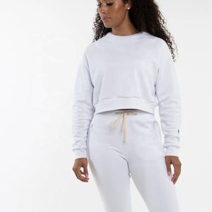 Vente en gros de sweats à capuche et chandails à col montant pour femmes surdimensionnés avec logo avant personnalisé de haute qualité respectueux de l'environnement - Product Image 6