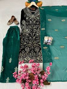 ชุดปาร์ตี้ออกแบบด้านบนด้านล่างและ dupatta ที่มีเลื่อมและงานปัก zari - Product Image 5