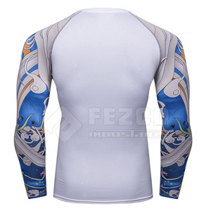 Nouveau style unisexe Rash Guard meilleure vente respirant Spandex/Polyester manches complètes Logo personnalisé Concevez votre propre position avant - Product Image 3