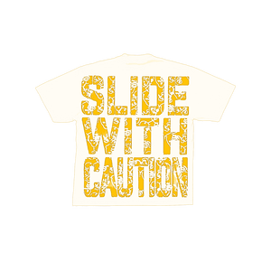 Camiseta Blanca de Jersey con Mensaje de Precaución 'SLIDEWITHCAUTION' - Product Image 2