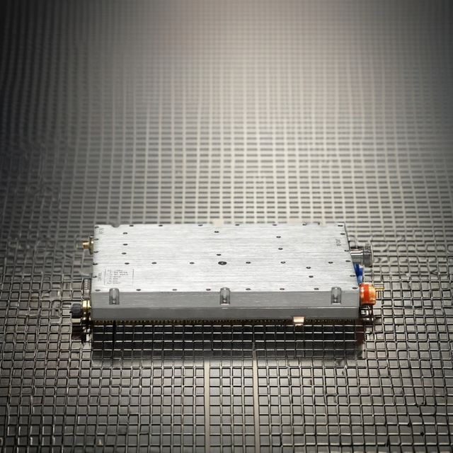 Durable 2-18GHz 17~20W GAN RF Power Amplifier Module Used for FPV Electronic RF GaN Pulse Wave Power Amplifier Module for System