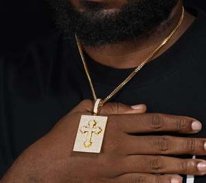 Colgante de Cruz de doble uso con ajuste de punta VS Moissanite Iced Out Hip Hop Rapper Jewelry - Product Image 2