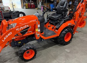 รถแทรกเตอร์เกษตร KUBOTA BX25D 4wd มือสอง สภาพดี ขายในราคาถูกมาก - Product Image 2