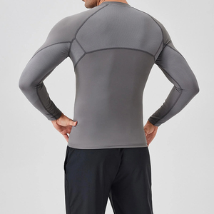 Camiseta de Compresión Deportiva de Alta Calidad, Ligera, para Hombre, con Logotipo Personalizado, Secado Rápido, Transpirable y Ecológica - Product Image 6