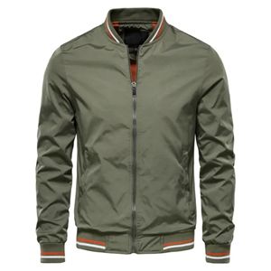 Alta calidad personalizada streetwear invierno elegante al por mayor transpirable Letterman unisex viaje satén liso chaqueta bordada - Product Image 5