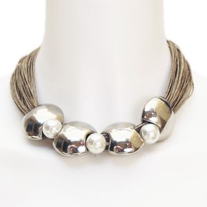 Collier de luxe en métal et coton fait à la main style vintage cadeau de mariage fantaisie pour les femmes pour les fêtes et le X Mas - Product Image 2