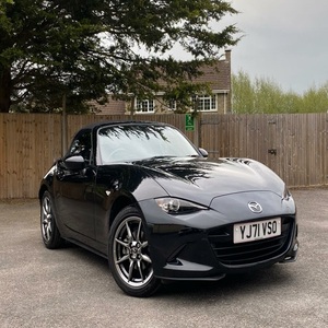 LHD/RHD 2021 M A Z D A 1,5 SPORT CONVERTIBLE DE USADO - Product Image 1