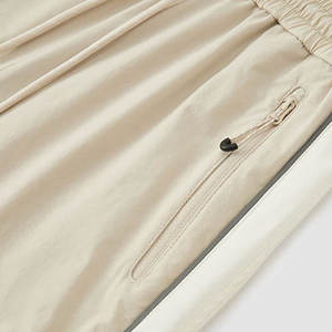 กางเกงขาสั้นระบายอากาศสำหรับผู้หญิงกางเกงขาสั้นสำหรับผู้หญิงดีไซน์ตามสั่งพิมพ์โลโก้ได้ตามต้องการ - Product Image 3