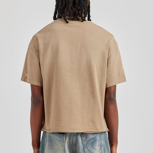 Camiseta Formal Boxy Fit de algodón de punto suave de primera calidad para hombres y mujeres con ajuste suelto relajado y diseño cómodo para el día a día - Product Image 3