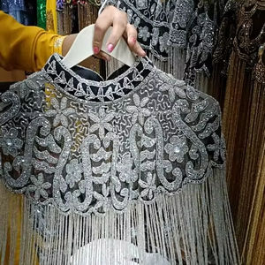 Robe de soirée élégante de style burlesque, broderie, perles, paillettes, silhouette droite, taille naturelle, longueur au sol, col en V, soutien-gorge intégré, festive - Product Image 5