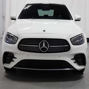 Nouveauté 2023 Mercedes-Benz Classe E E 350 4MATIC - Product Image 1