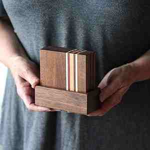 Vente chaude Conception personnalisée Ensemble de sous-verres en bambou Fabriqué Prix raisonnable Noyer Sesham Bois Artisanat de l'Inde Tapis Tampons - Product Image 5