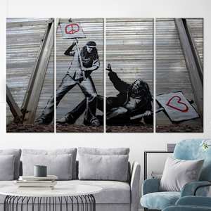 Impresión en lienzo de Banksy Peace vs Love: decoración abstracta de arte callejero, JUEGO DE 4 LIENZOS - Product Image 1