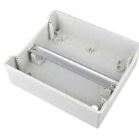 Boîte de distribution étanche en plastique domestique Boîte d'alimentation montée en surface extérieure Disjoncteur série HA IP65 Boîte d'ouverture vide