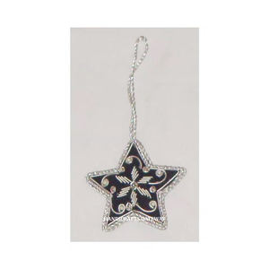 Adorno de Estrella Negra Duradero con Cuentas y Bordado de Zari Plateado Hecho a Mano de Alta Calidad para Decoración de Árboles de Navidad en el Hogar - Product Image 1