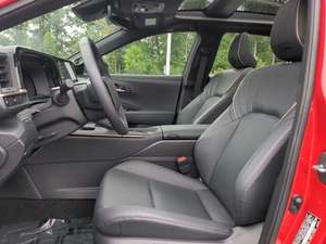 โตโยต้า คราวน์ ลิมิเต็ด AWD ปี 2023 ขาย / มีจำหน่าย รถมือสองสภาพดี ไมล์น้อย ไม่เคยเกิดอุบัติเหตุ ระบบไฮบริด - Product Image 6