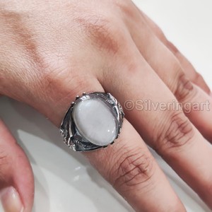 แหวนเงินแท้ 925 ประดับพลอยมูนสโตนสีเทาธรรมชาติ สำหรับผู้ชาย ของขวัญคริสต์มาส  ทุกขนาด  น้ำหนักมาก  ประจำเดือนมิถุนายน - Product Image 5