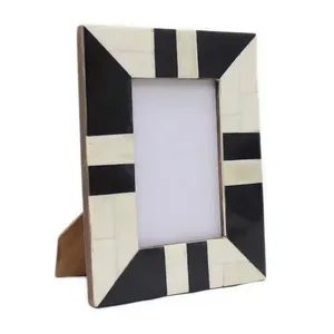 Qualité supérieure Carré Bois Polonais Finition Cadre Photo Prix de gros pour la décoration intérieure Bureau en bois - Product Image 3