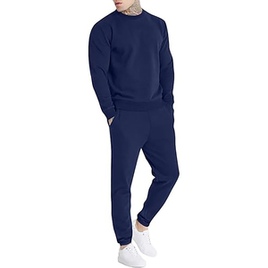 Ensemble 2 pièces de survêtements de football personnalisés en polyester par sublimation pour hommes – Créez votre propre tenue de sport pour l'entraînement de football - Product Image 1