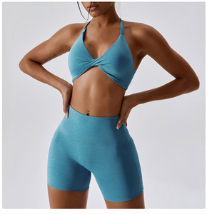 Vente en gros Vêtements de sport sexy pour femmes Soutien-gorge et short de yoga Ensembles leggings Tenues de sport nues Vêtements de fitness et de gymnastique - Product Image 2