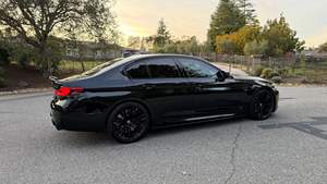 Paquete de competición B M M M-5 2022, motor V8 biturbo de 617 hp, tracción en las cuatro ruedas, paquete ejecutivo - Product Image 6