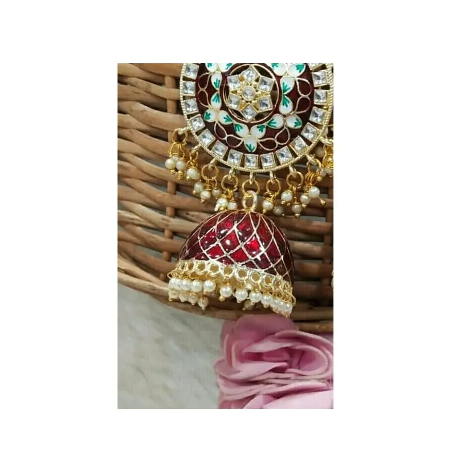 מינימליסטי הבארוק סדיר מלאכותי Stud עגילי נשים הודי עיצוב פרימיום איכות בעבודת יד אופנתי לנשים אופנה