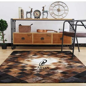 เทรนด์ใหม่จริงทําด้วยมือพรมหนังแท้และพรมหนัง Cowhide ขายร้อนเย็บปะติดปะต่อกันพรมสําหรับห้องนั่งเล่นพื้นที่ขนาดใหญ่ - Product Image 1