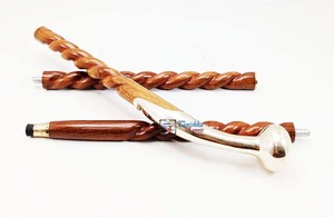 Spirale réglable 3 fois marron bâton de marche en bois laiton finition polonaise poignée de forme ronde pour les hommes et les femmes âgés avec prix de gros - Product Image 3