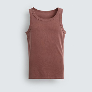 Camiseta de tirantes para hombre, estilo deportivo informal, cómoda, de tacto suave, ideal para clima caluroso al aire libre o actividades de entrenamiento - Product Image 1
