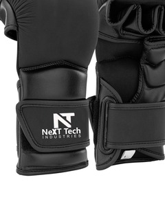 Gants de boxe Tech New Style avec design personnalisé et logo personnalisé Suivant - Product Image 2