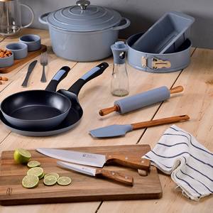 Wok de Aluminio Prensado Azul de 30 cm de Diámetro + 3 Cuchillos de Acero Inoxidable + Tabla de Cortar de 40x25 cm NOIA San Ignacio - Product Image 4