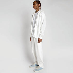 Vente en gros Logo personnalisé Veste à capuche avec fermeture éclair en strass pour hommes Manteau d'hiver teint en couleur unie avec fermeture éclair - Product Image 3