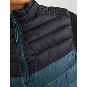 Chaqueta Clásica para Hombre con Paneles Acolchados, Aislamiento Térmico y Revestimiento Resistente al Agua para Camping, Senderismo y Uso Diario - Product Image 6