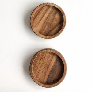 Posavasos de madera personalizado con accesorios únicos para el hogar, perfecto para regalar y decorar el hogar - Product Image 1