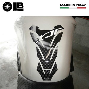 Kit Adesivi in Fibra di Carbonio 3D per Moto Yamaha XJ6 2008-2013 - Product Image 2