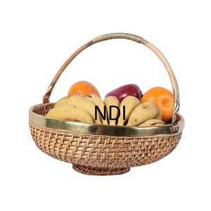 Corbeille à fruits en rotin au design unique avec corbeille à fruits en bois au design personnalisé avec poignée design - Product Image 1