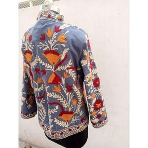 Chaquetas Reversibles de Primavera/Otoño para Mujer, Chaqueta Bomber de Cuero Bordada a Mano, Estilo Universitario Bohemio, Patrón Floral Personalizado - Product Image 5