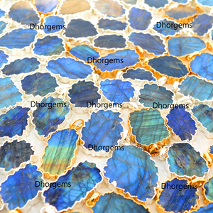 Tranche de labradorite naturelle de feu bleu pendentif de pierres précieuses galvanisées pendentif en cristal poli bijoux de forme naturelle plaqués or - Product Image 1