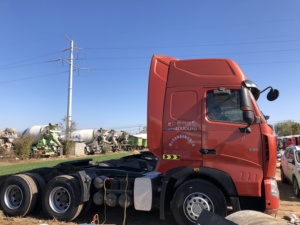 Camión Tractor Usado SINOTRUCK HOWO NX 6x4, Volante a la Izquierda, Diésel Euro 2, 351-450HP, Capacidad de Carga 31-40T, Motor Weichai, Logística - Product Image 5