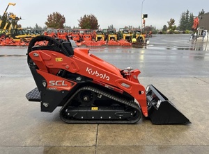 Mini-chargeuse compacte Kubota SCL1000 de qualité supérieure, capacité nominale de 1 tonne, mini-pelle - Product Image 2
