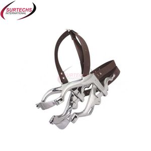 Équipement vétérinaire pour agriculteurs, speculum buccal complet de classe I pour chevaux avec sangles en cuir et instruments chirurgicaux - Product Image 4