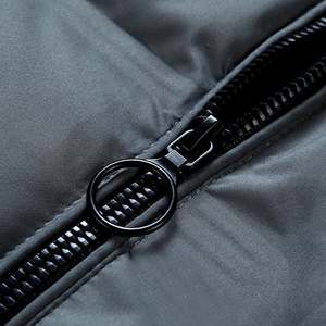 Edredón de burbujas acolchado para hombre, cortavientos impermeable personalizado, ligero, con cierre de cremallera para invierno, chaqueta gruesa con cuello levantado aislado - Product Image 6