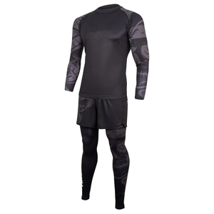 Rashguard de surf pour homme à manches longues, couleur personnalisée, séchage rapide, respirant, protection UV, vêtements de surf écologiques - Product Image 2