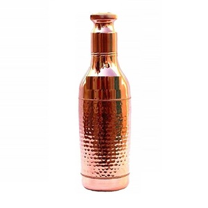 Elegante Botella de Agua de Cobre Hecha a Mano, Diseño Único, Botella de Agua de Cobre de Alta Calidad para Uso en el Hogar y Viajes - Product Image 1