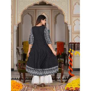 Blusas y camisas con estampado geométrico dorado de rayón viscosa Anarkali para mujer Diseño Kurti elegante para mujer - Product Image 1