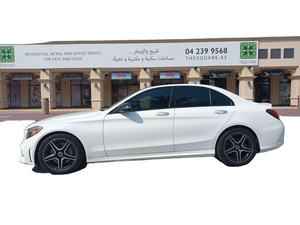 Sedán de Lujo Usado 2024, Volante a la Izquierda, Tracción Delantera, Asientos de Cuero, Control de Crucero, Techo Panorámico, Visión Trasera 360° Oscura - Product Image 4