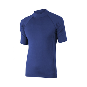 Vente en gros de maillot de bain à manches courtes avec impression personnalisée chemise MMA Diving Surf Swim Upf 50 Rash Guard avec des couleurs et des tailles personnalisées - Product Image 4
